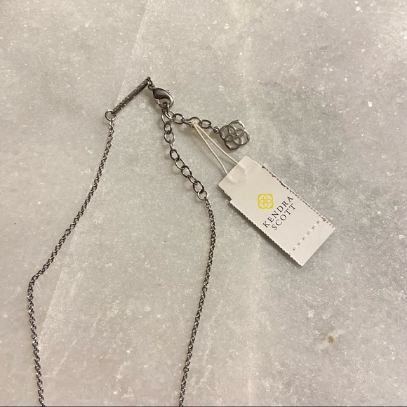 KENDRA SCOTT Plated Quartz Pendant Necklace - Picture 4 of 4